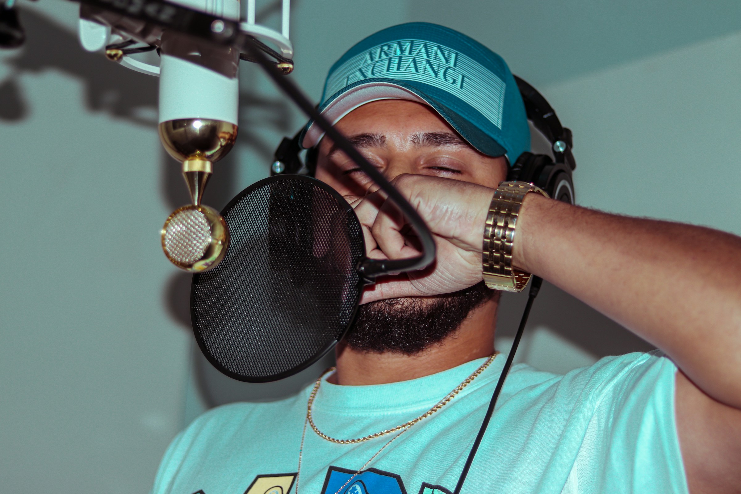 man making music - How To Make Rap Music