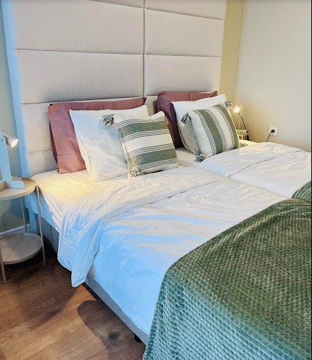 Спалня в двустаен апартамент в Русе за краткосрочен наем