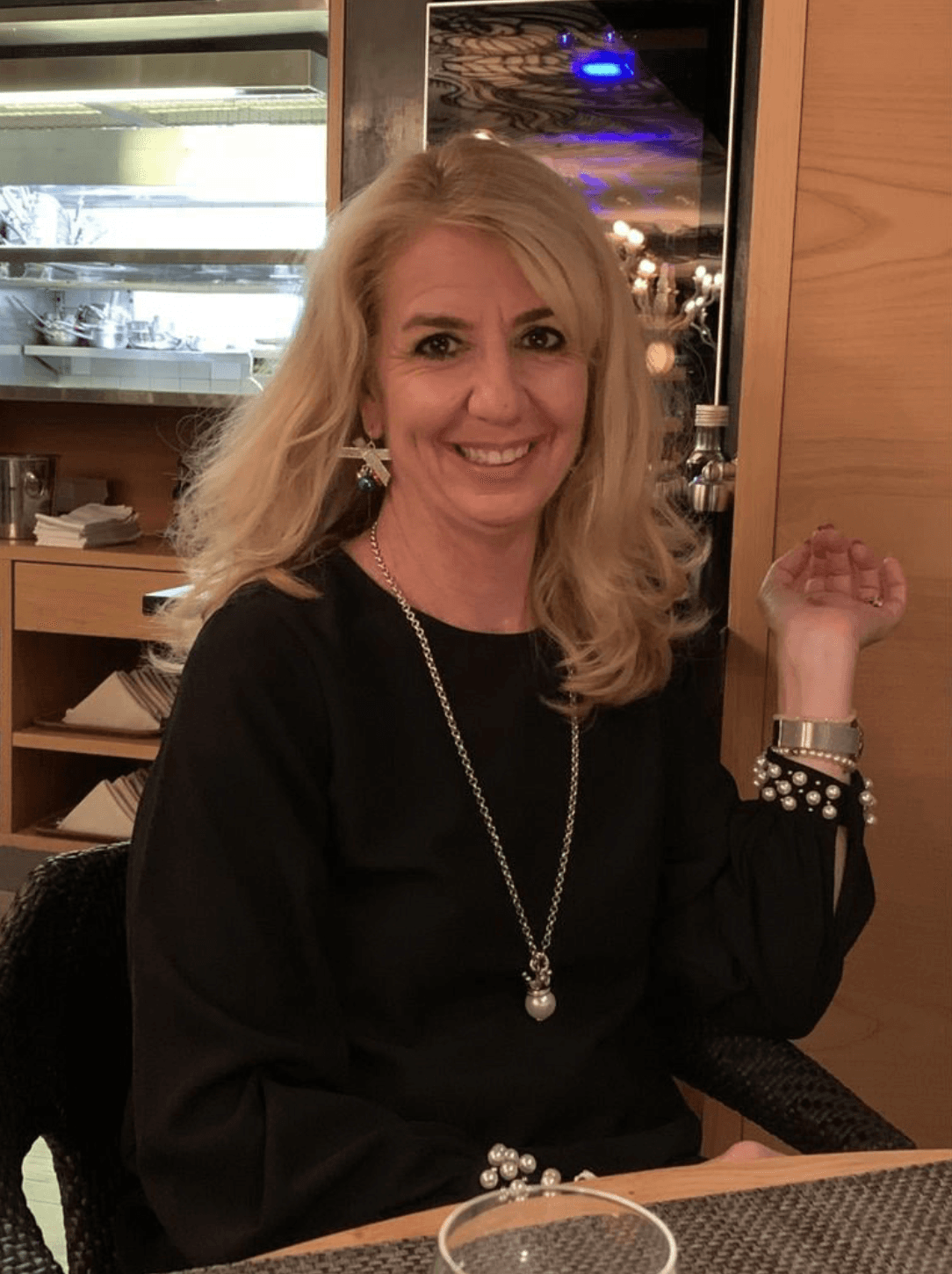 Coiffeuse Mitarbeiterin in Bern, Bolligen