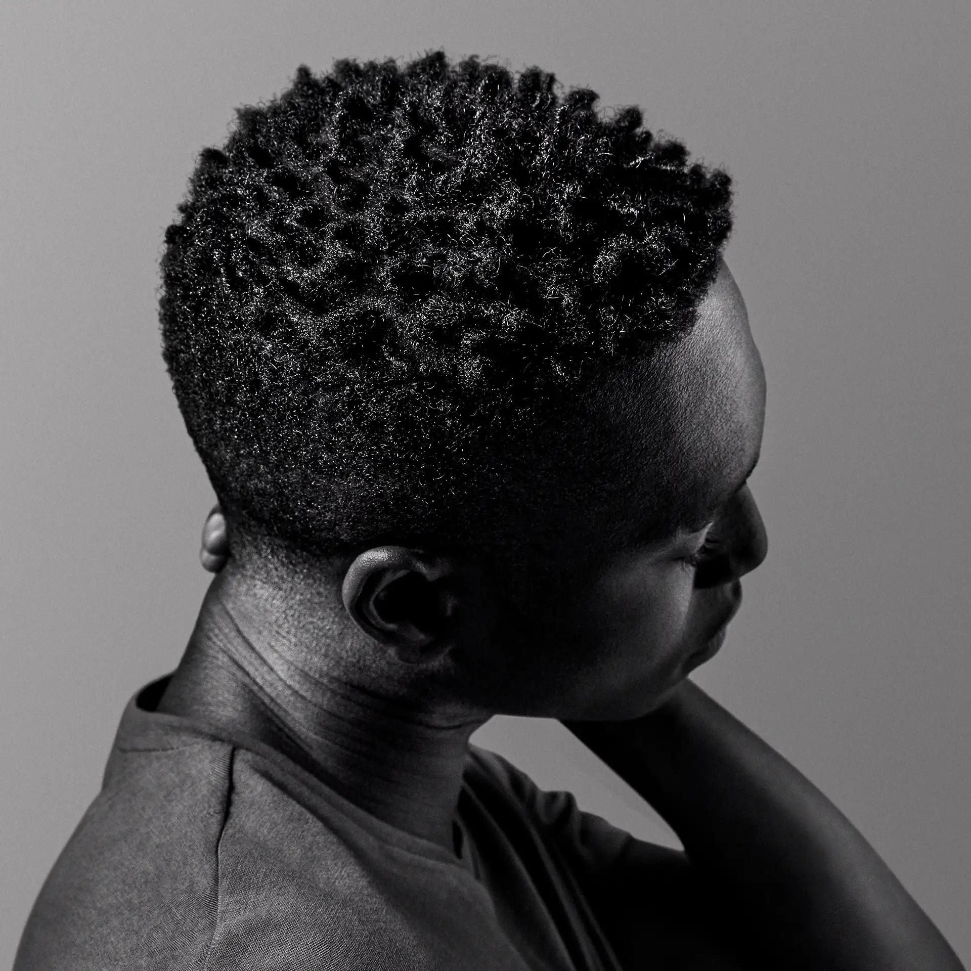 Seymour_Studio_Bevel_Cosmetics_6