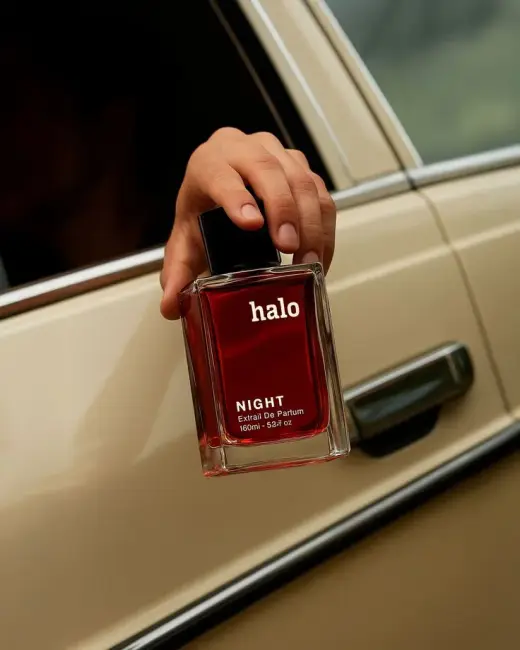 زجاجة عطر لعلامة تجارية