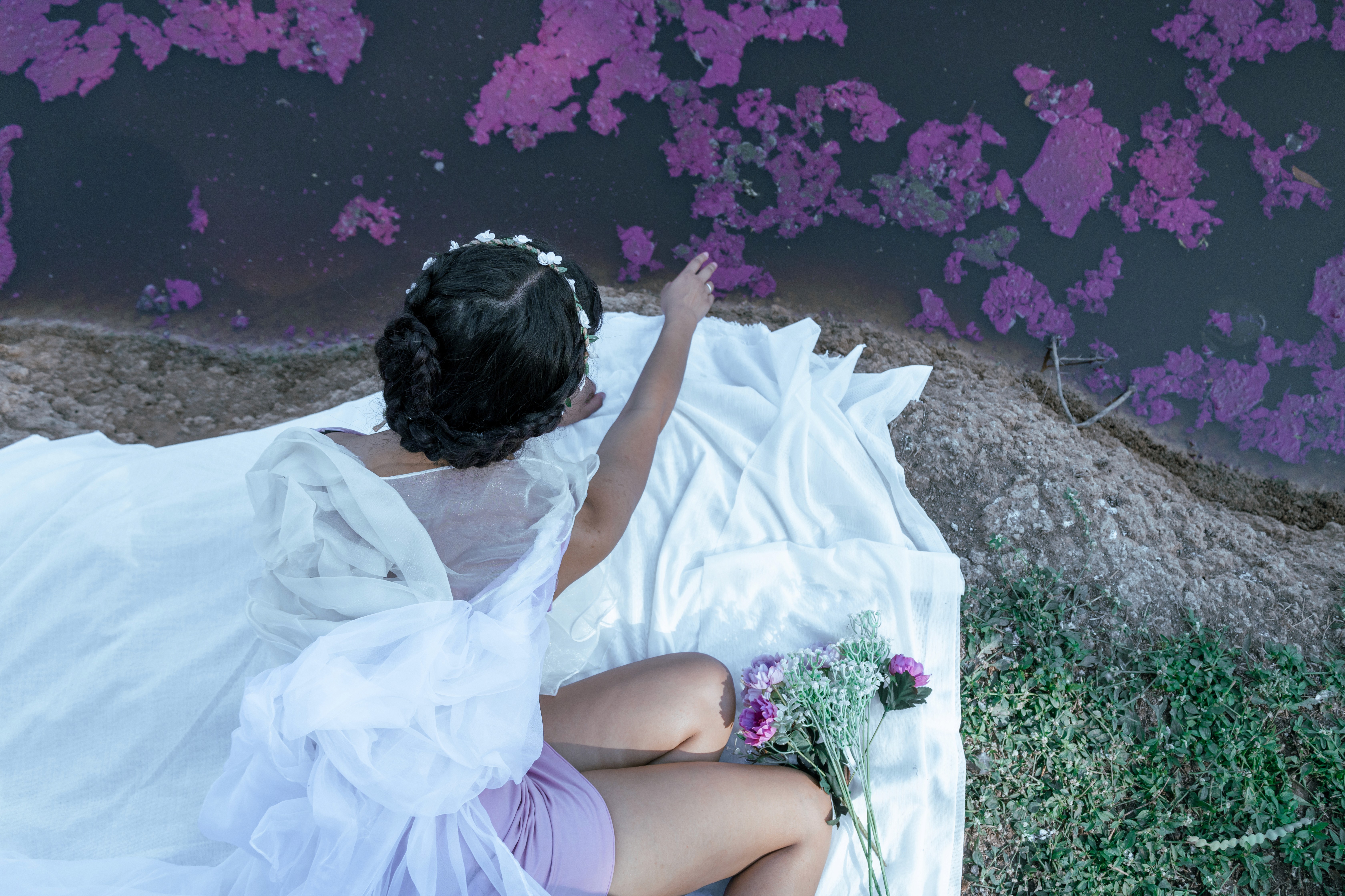 Laptop displaying website on wooden table