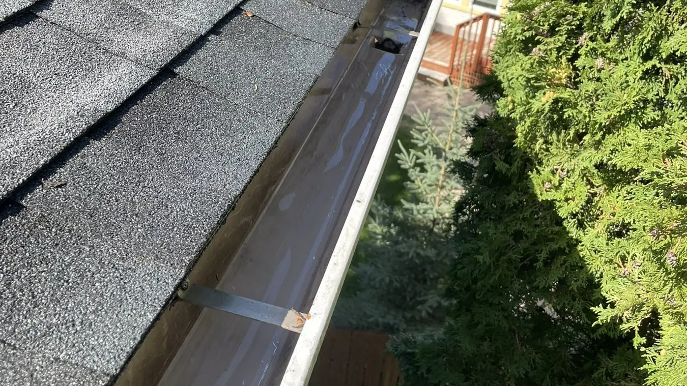 Two-storey Gutters After