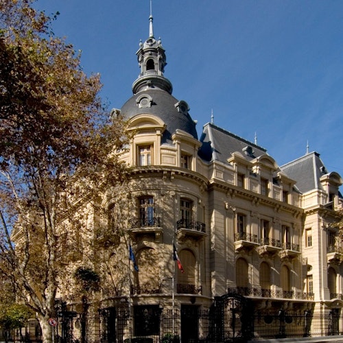 Belle Epoque building.