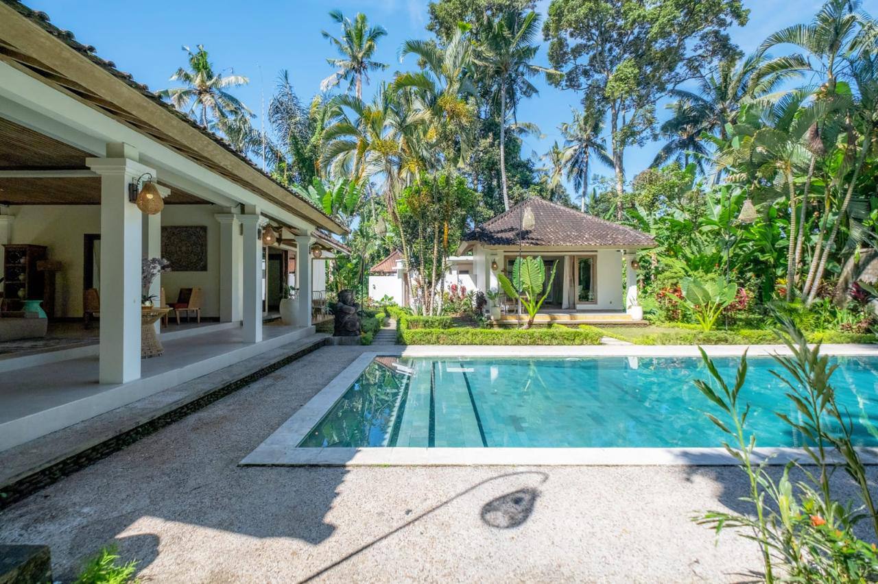 7-bedroom Freehold retreat / boutique hotel villa in Ubud