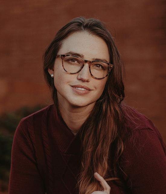 headshot photo of her