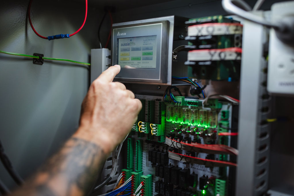 service main image