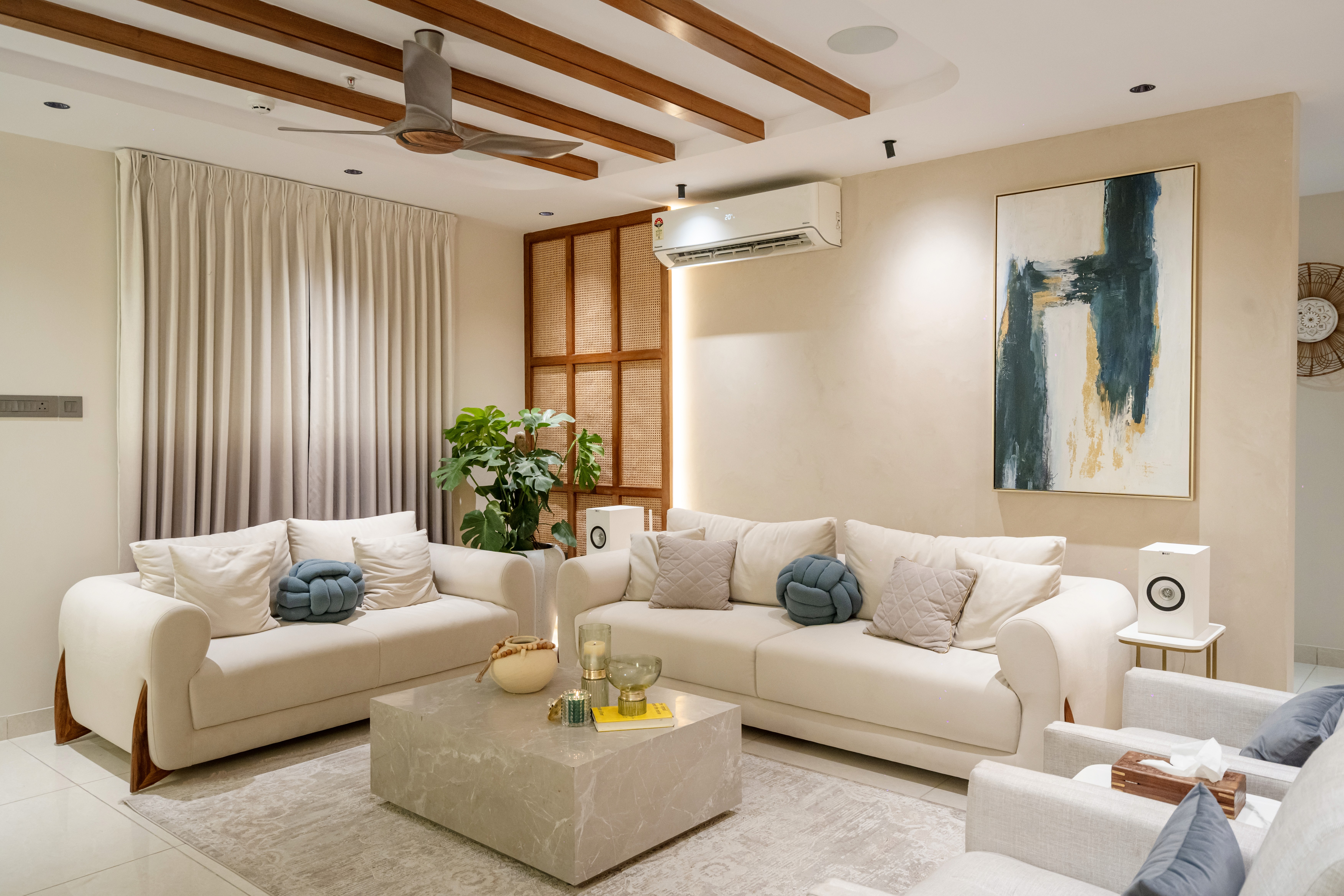Aparna Zenith 4