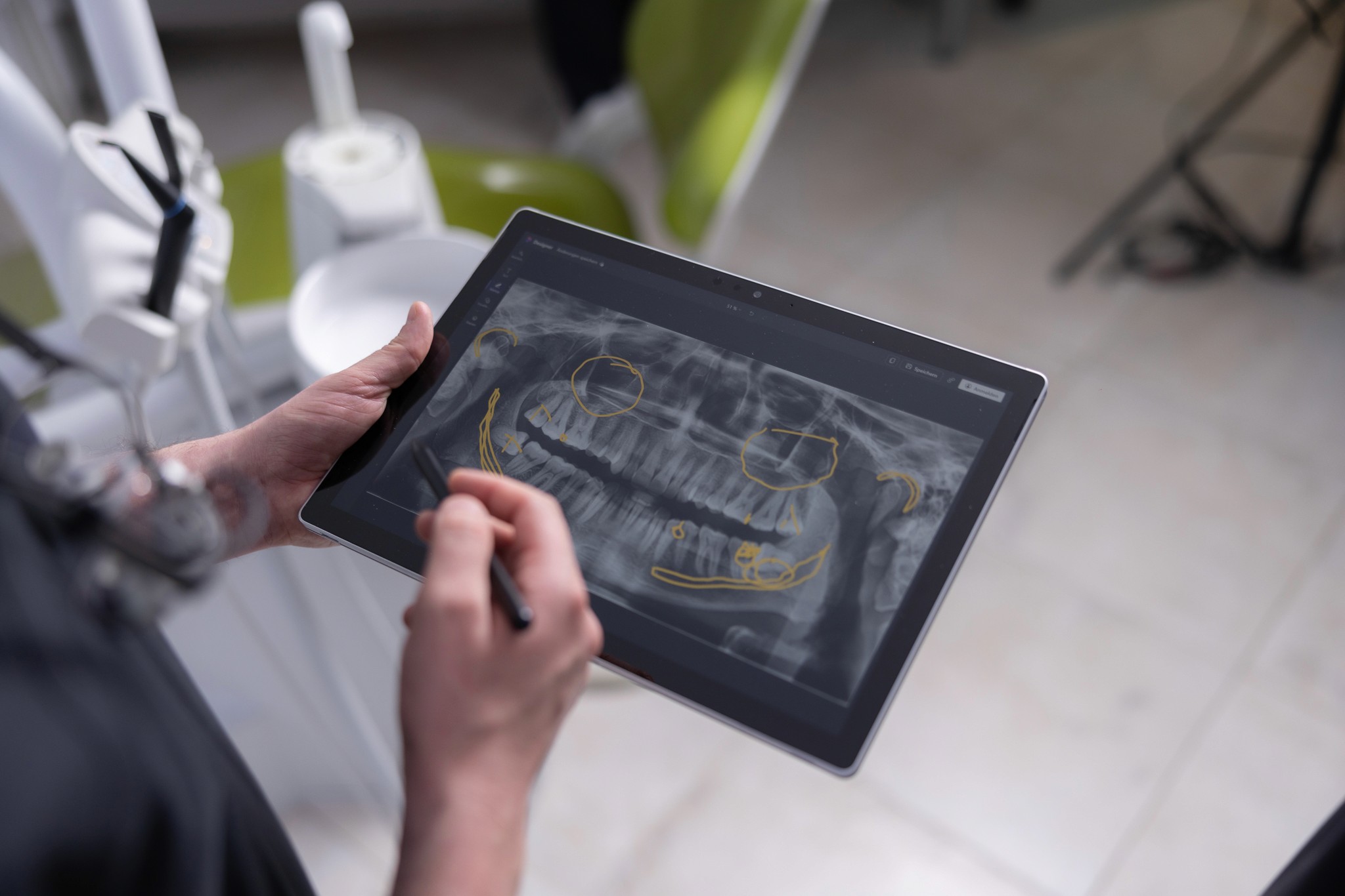 Zahnbrücke oder Zanimplantat - Tipps von Ihrem Zahnarzt in München