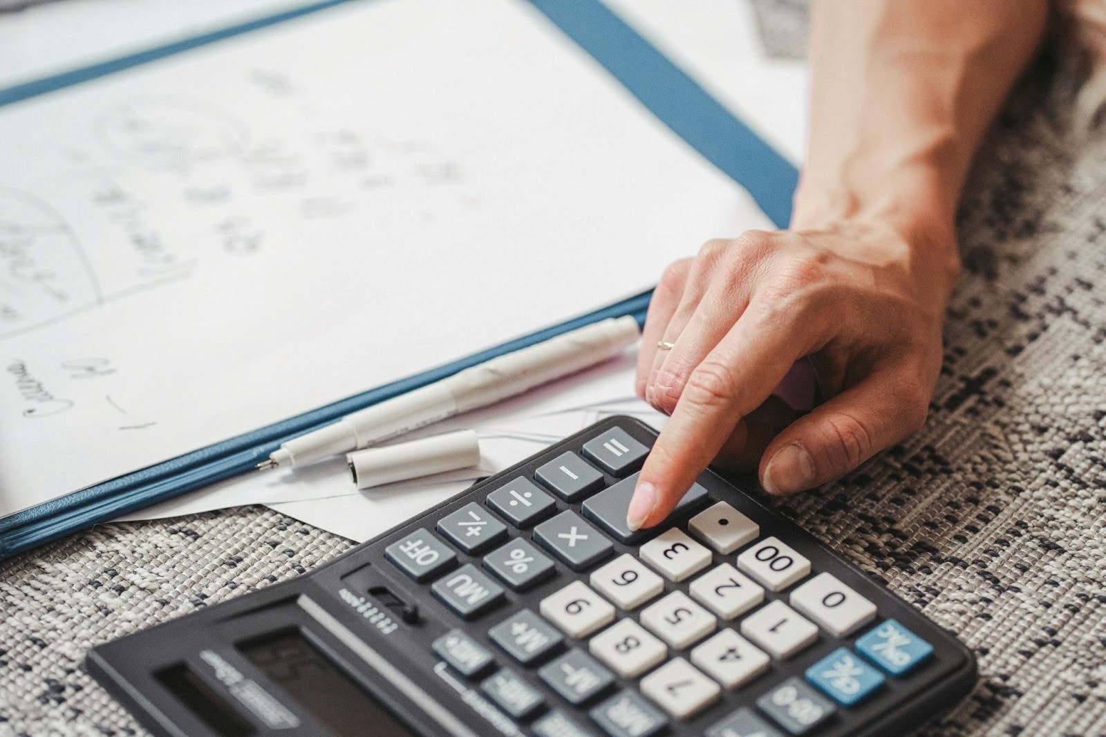 Payroll accounting: Definitions, process, and examples&nbsp;