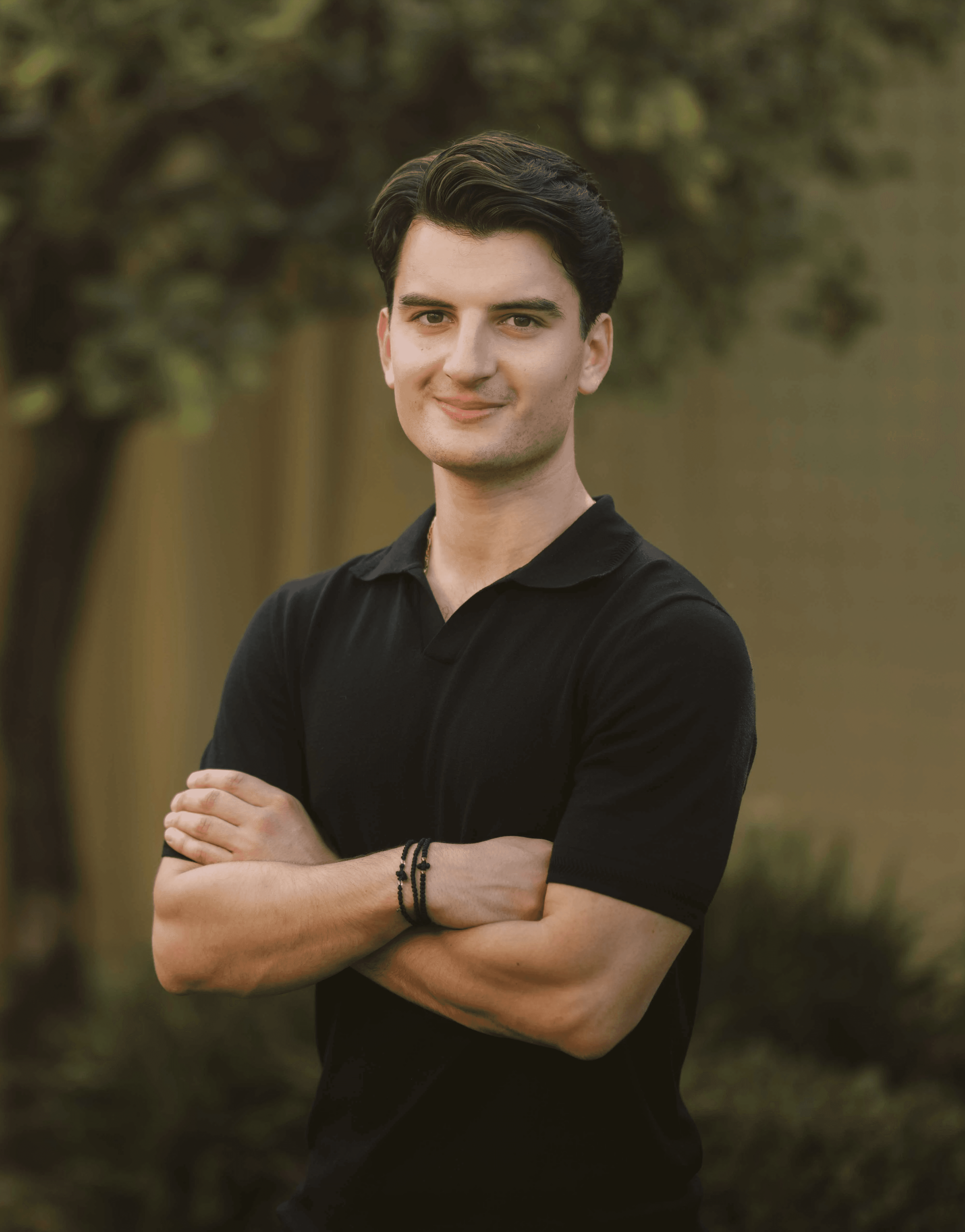 Coach explaining stuff to an athlete