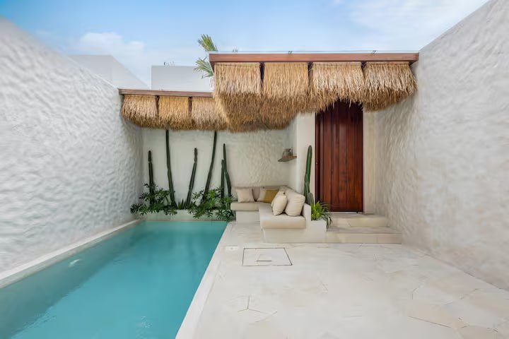 A modern 2-bedroom villa with a private pool in central Berawa, Canggu