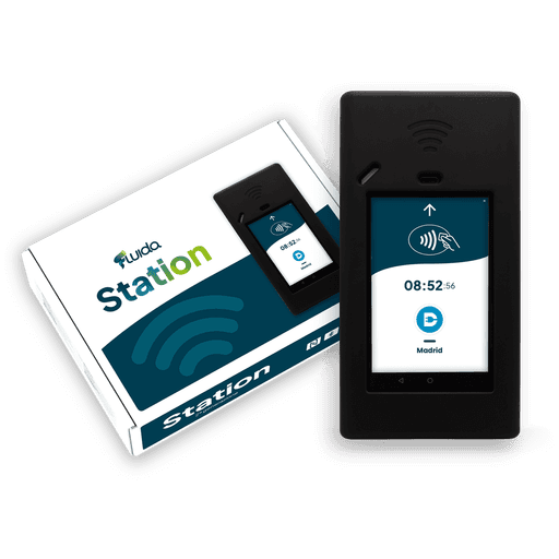 Dispositivo Fluida Station con schermo touchscreen per la timbratura presenze