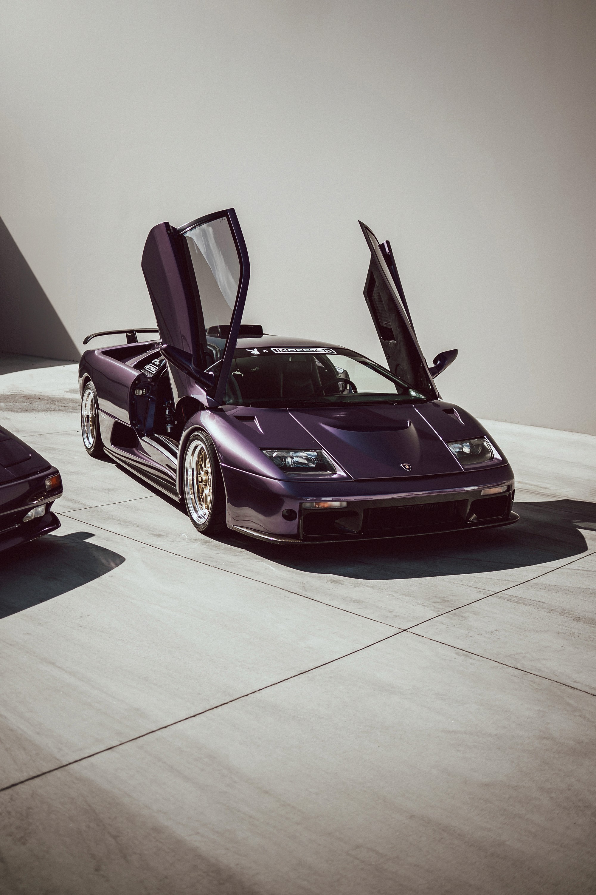 INOZETEK Playboy Amethyst Ash Limited Edition Lamborghini Diablo