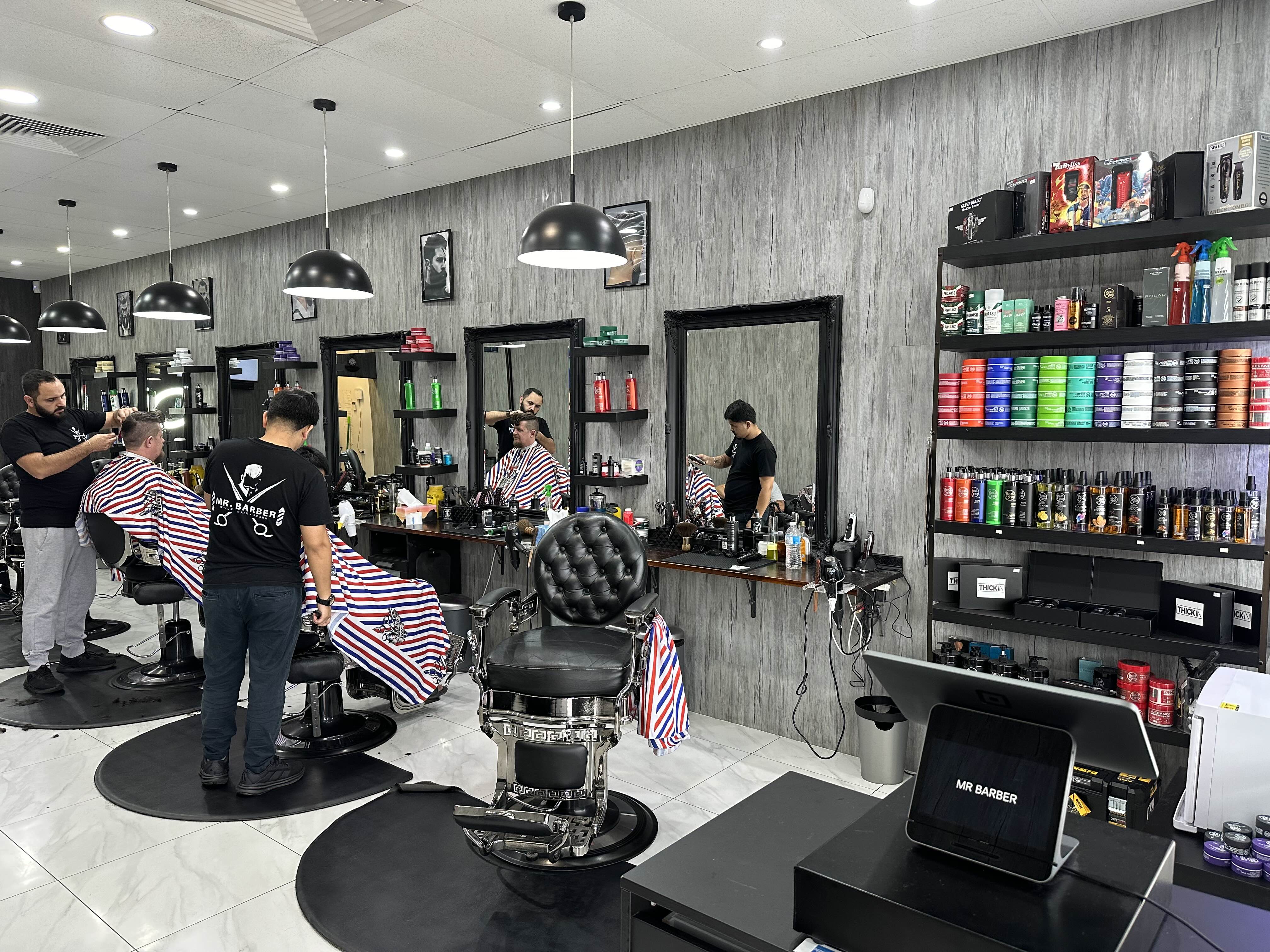 Barber Shop Salon Hair Cutting