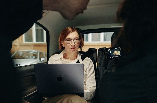 behind-the-scenes-image