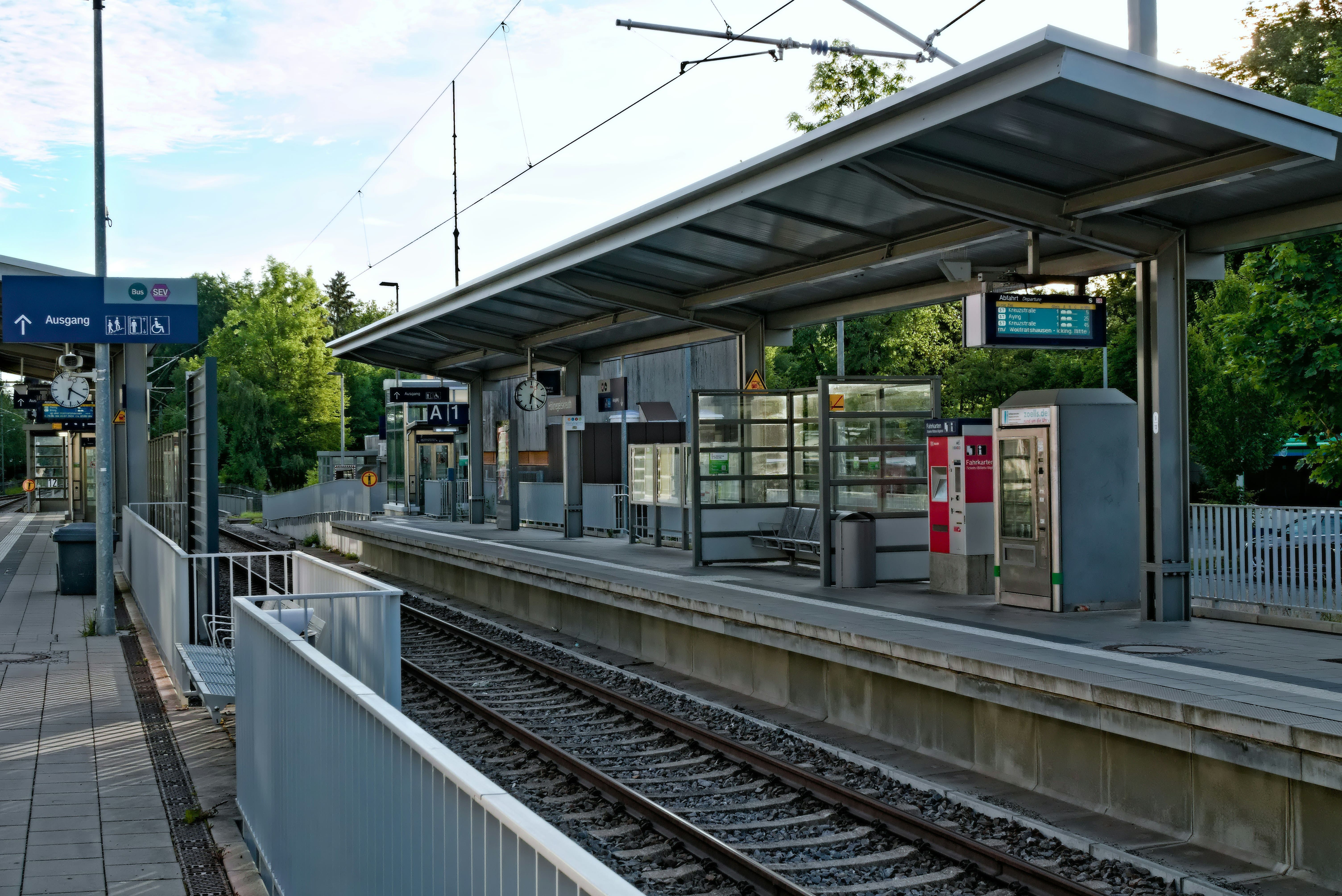 Bahnhof mit Schieneninfrastruktur