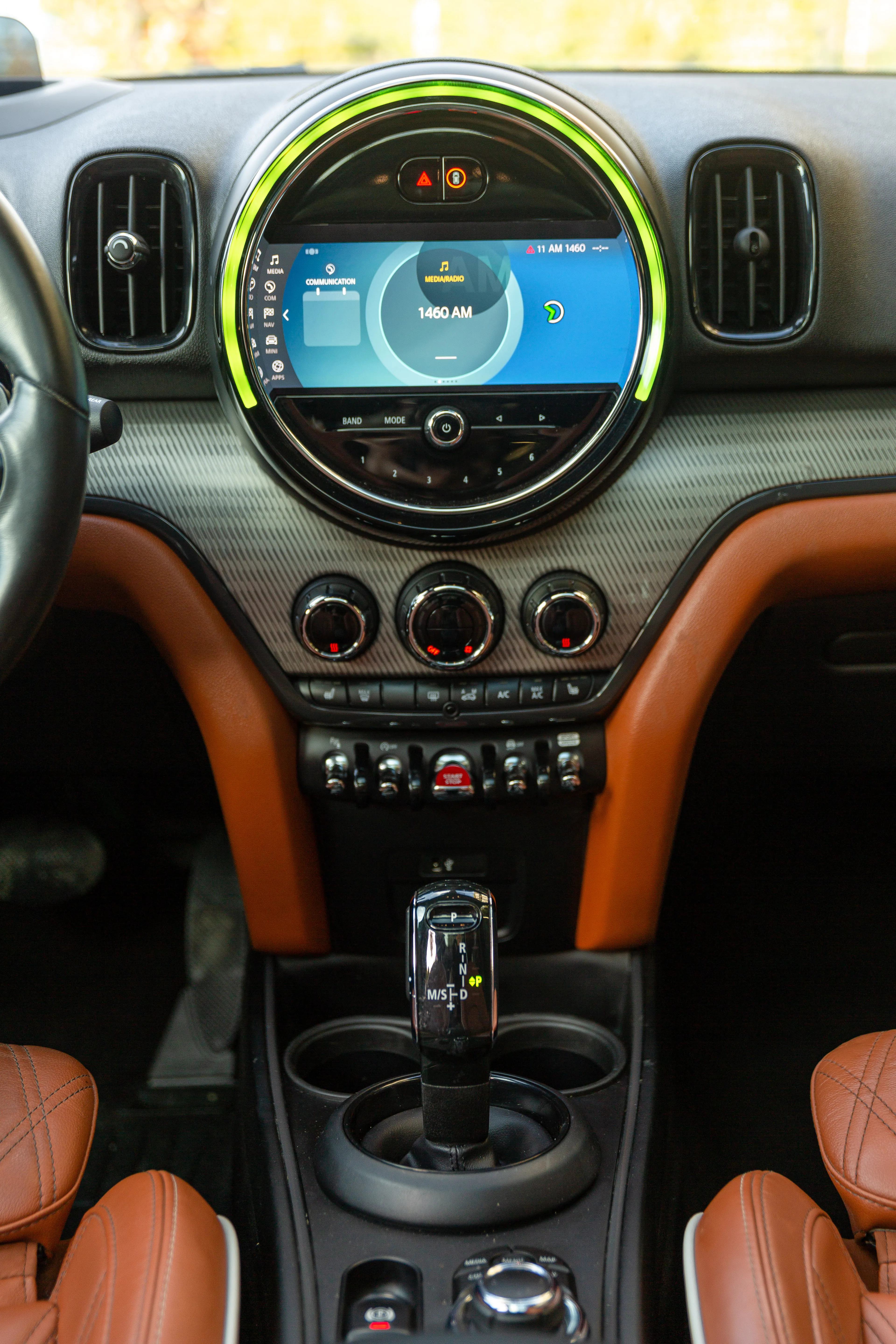Car Additional Photo 3