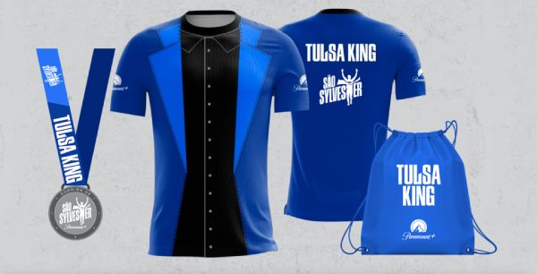 camiseta temática de Tulsa King e sacochila