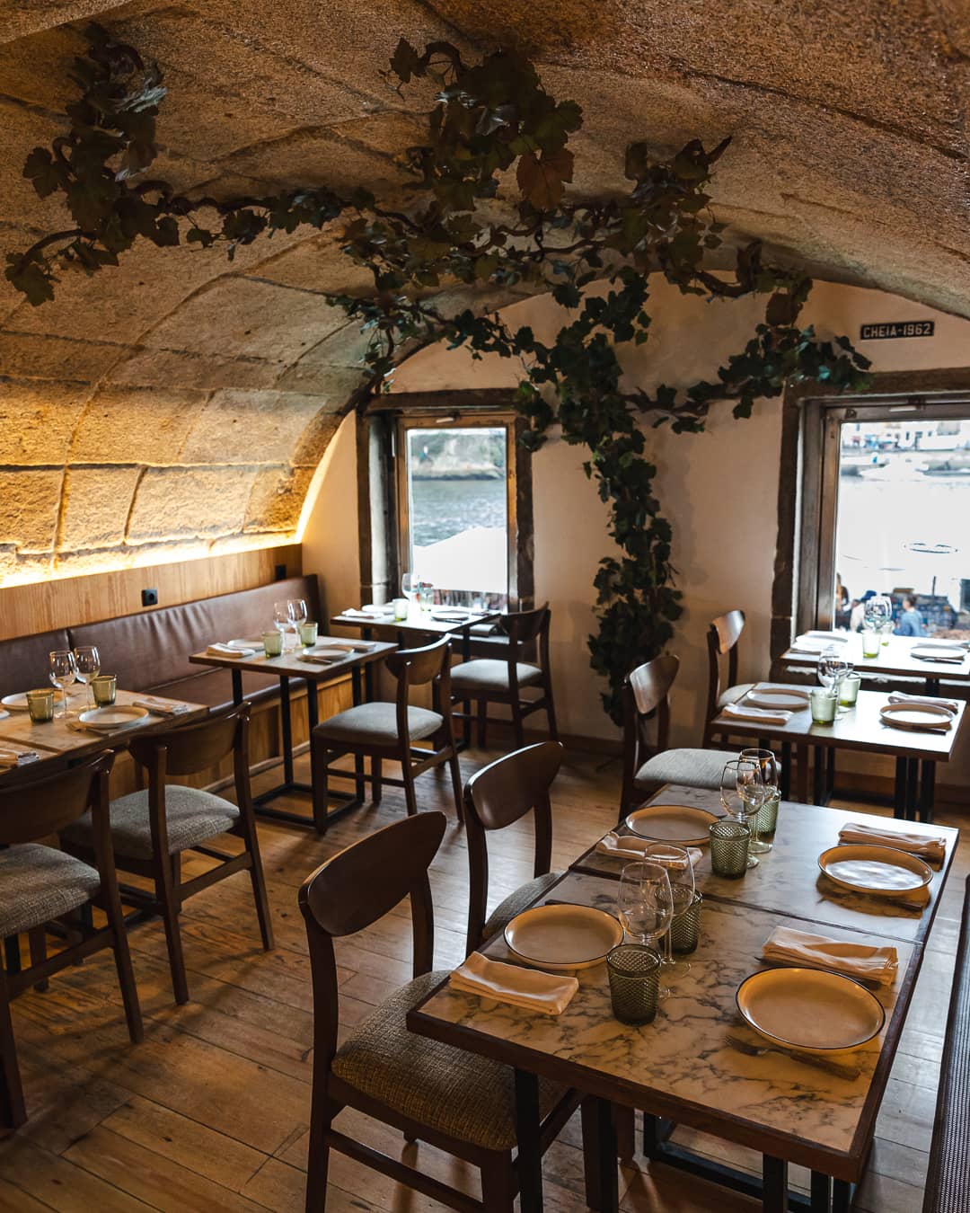 Taberna Rio_Espaço_Garrafeira