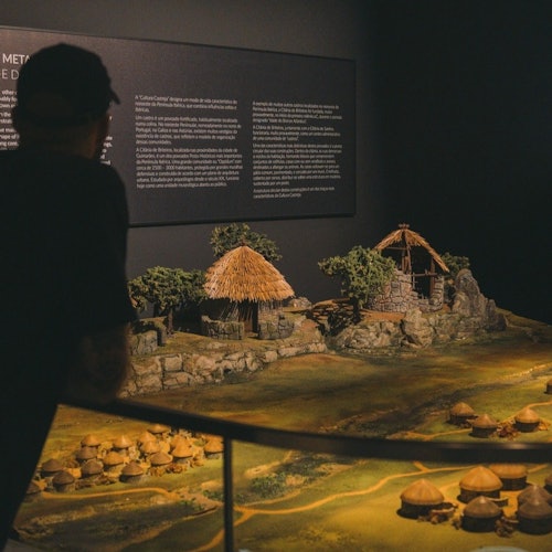 Porto Region Across the Ages