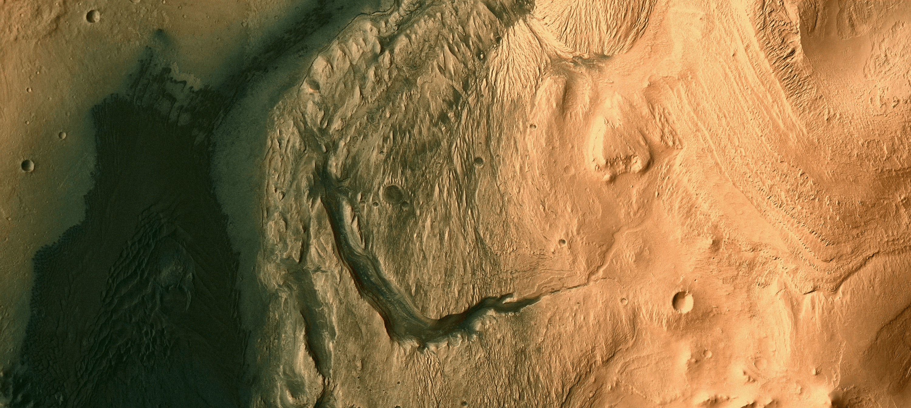 top view color image of sakarya vallis