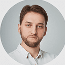 Portrait of Piotr Łuszczek, LVL UP Media representative, with testimonial quote about collaboration and project management.”