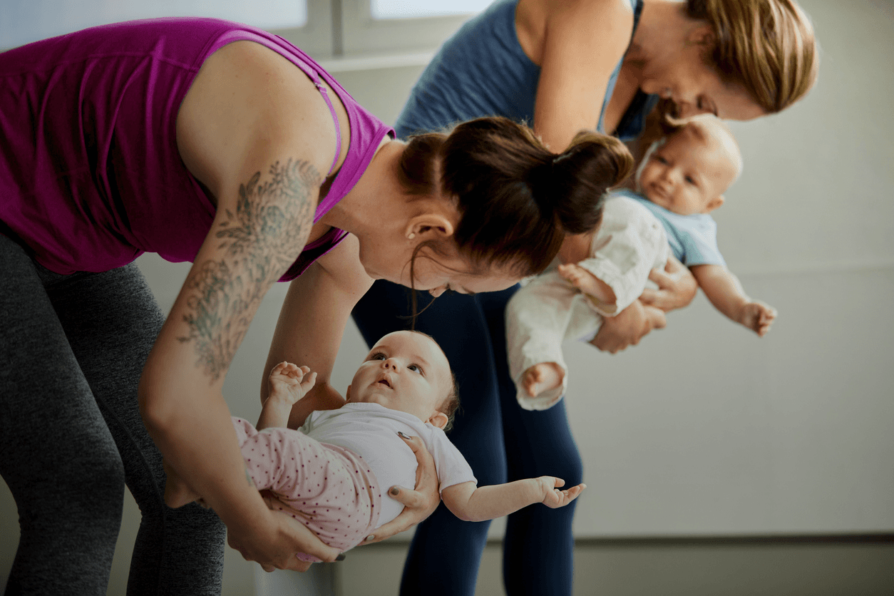 45 minutes. Mum move classes have a max-capacity of 6 people to ensure the safety of mums and babies. These classes are set up to offer safe, fun classes for postnatal women.