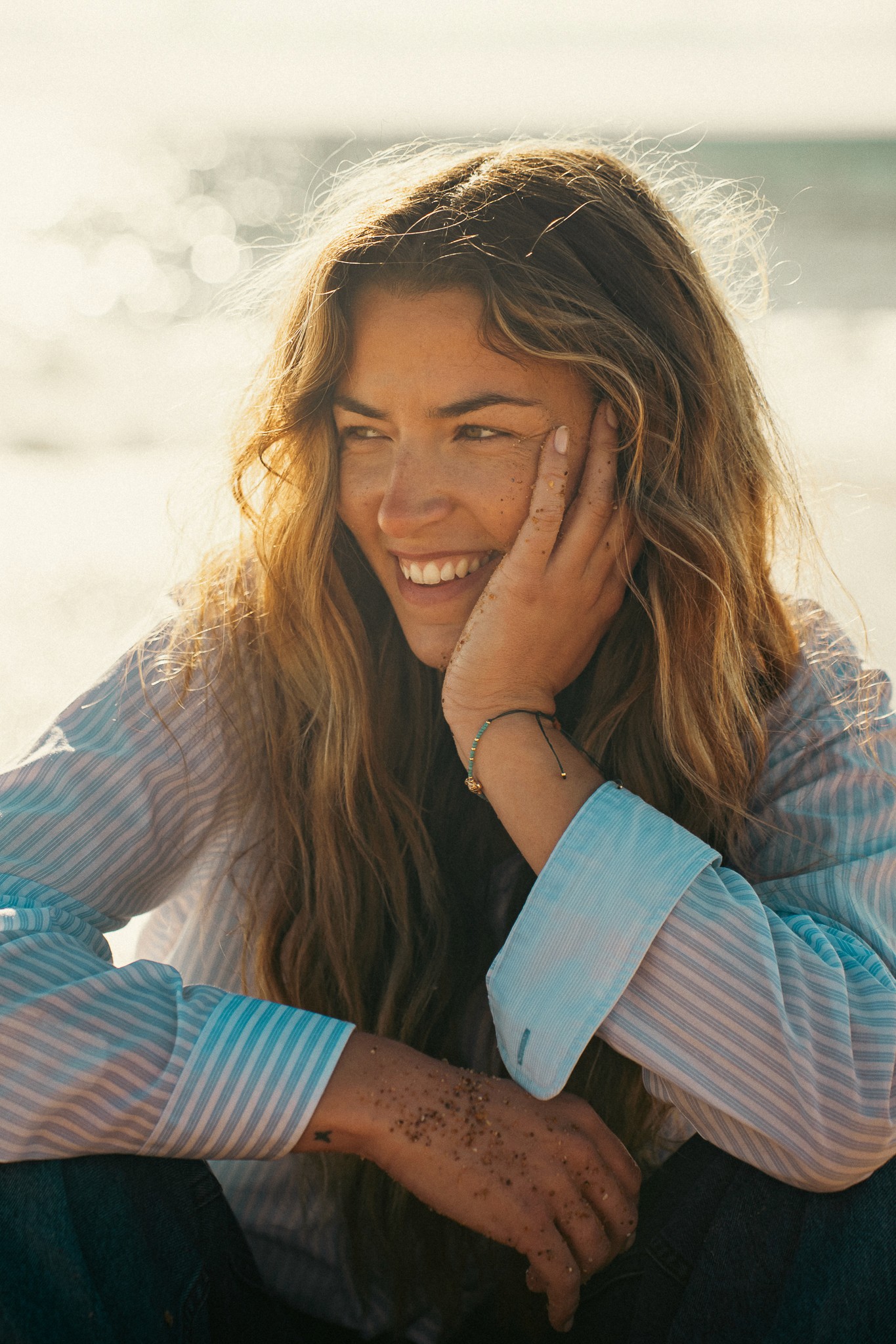 Photo portrait d'une femme réalisée par Robin Masson, un photographe professionnel spécialisé en portrait, immobilier et voyage