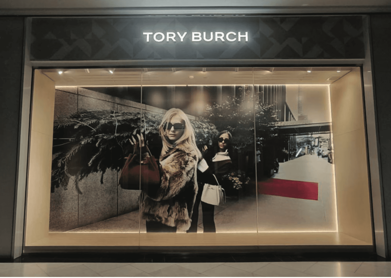 Tory Burch Lightbox