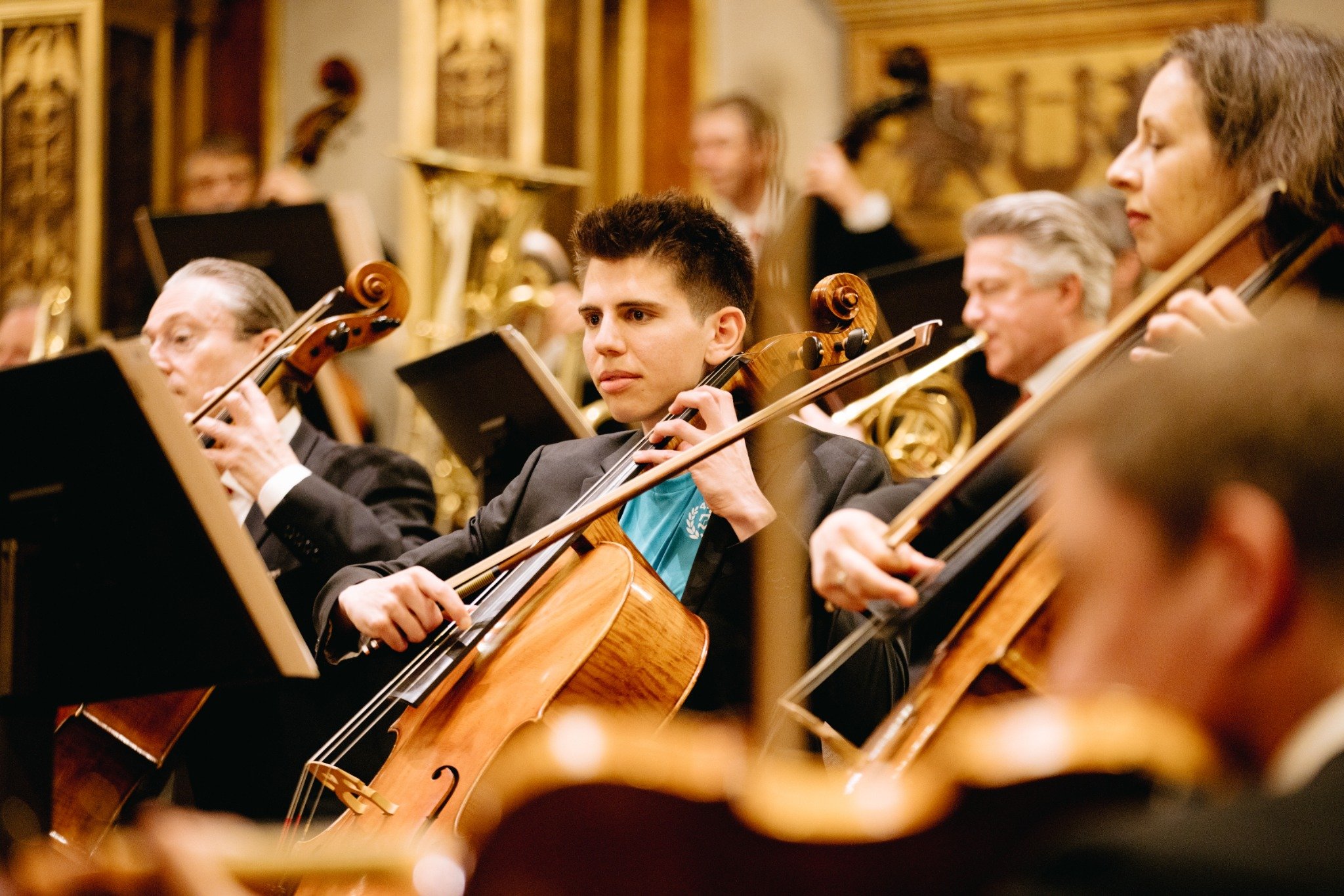 Aaron Gruen, Österreichischer Marathonrekordhalter am Cello