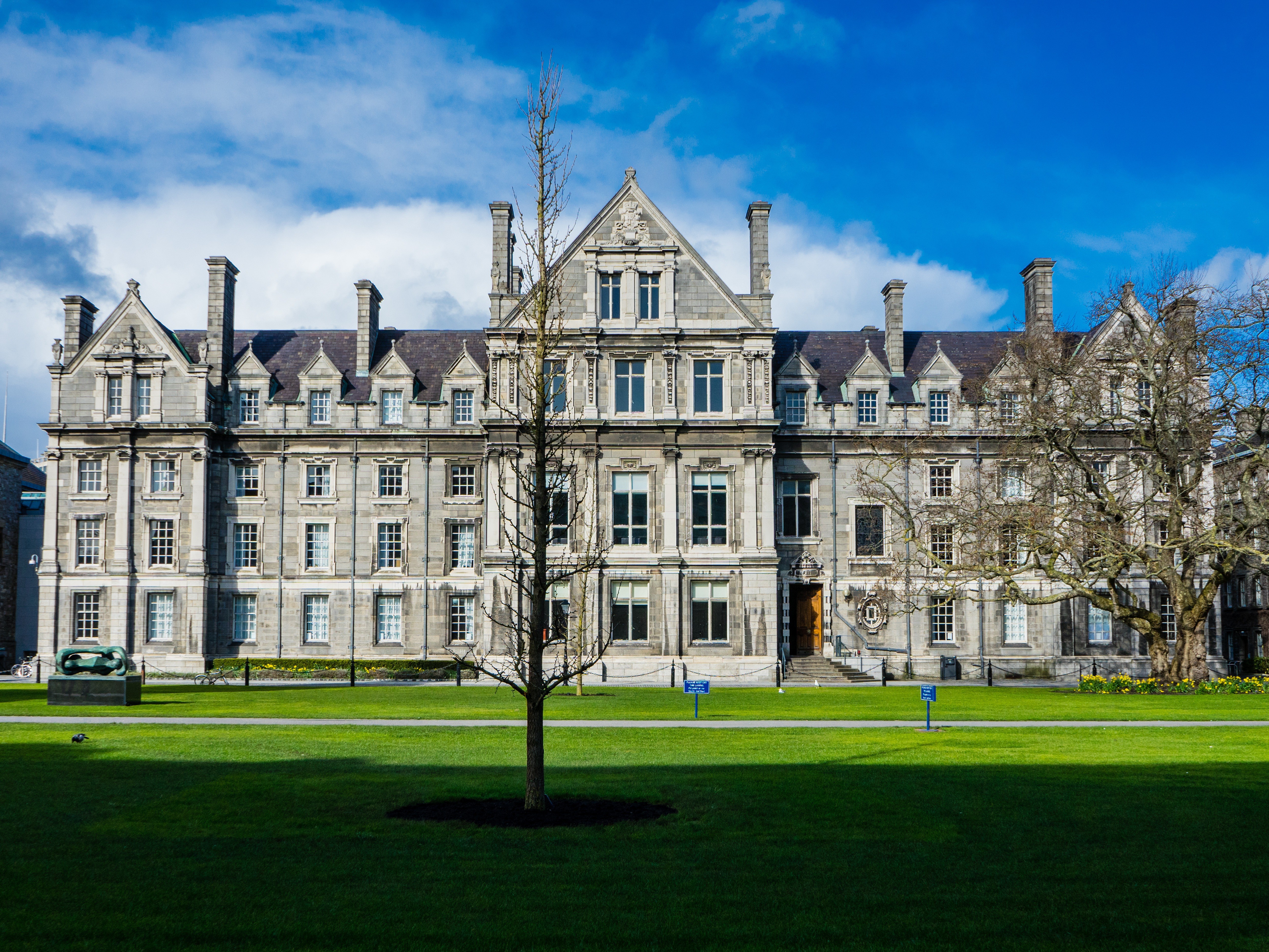  Iconic building representing a Ireland university.