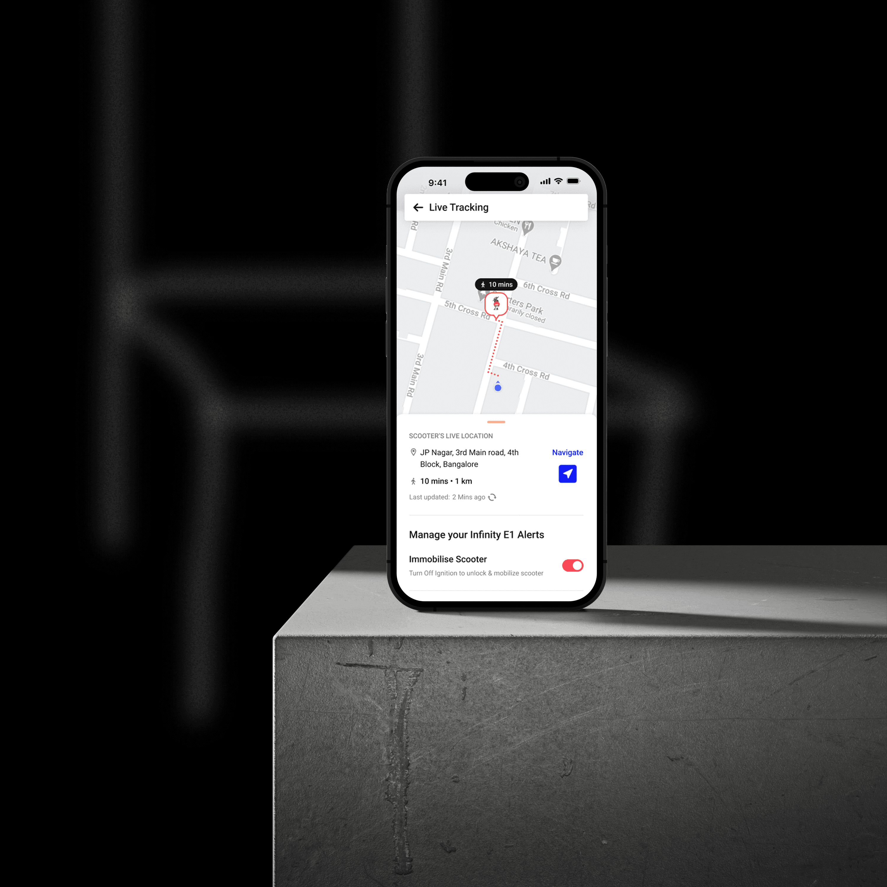  Bounce’s tracking screen displaying real-time location and estimated distance on a map.