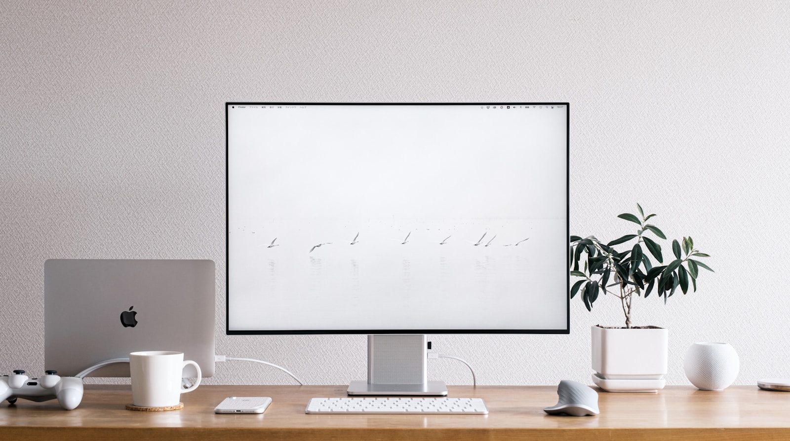 Framer platform comparison illustration