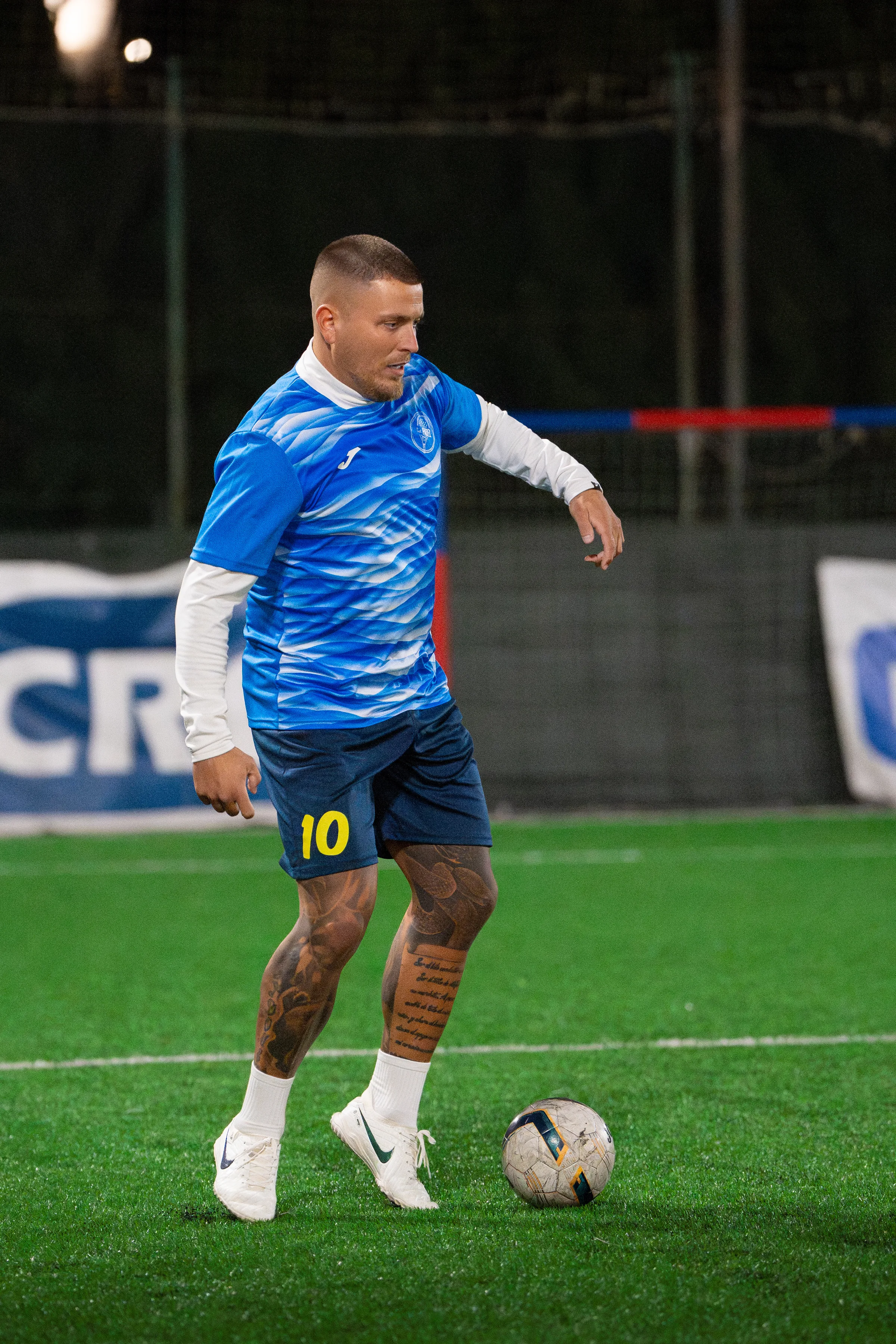 partido fútbol sala amigos Hospitalet, fotografía deportiva sala Barcelona, Nolan Pardo fotógrafo Barcelona 2026, fútbol sala interior Hospitalet