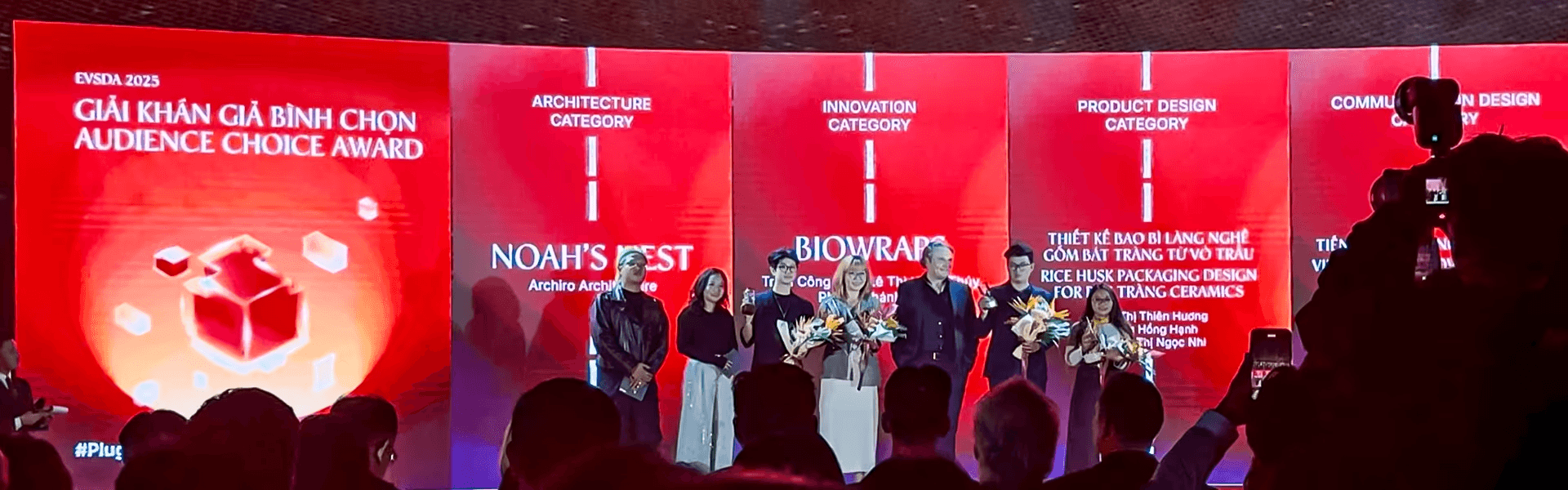 Dự án bao bì từ vỏ trấu giúp học viên cao học Văn Lang đạt hai giải thưởng tại cuộc thi Thiết kế bền vững EU - Việt Nam