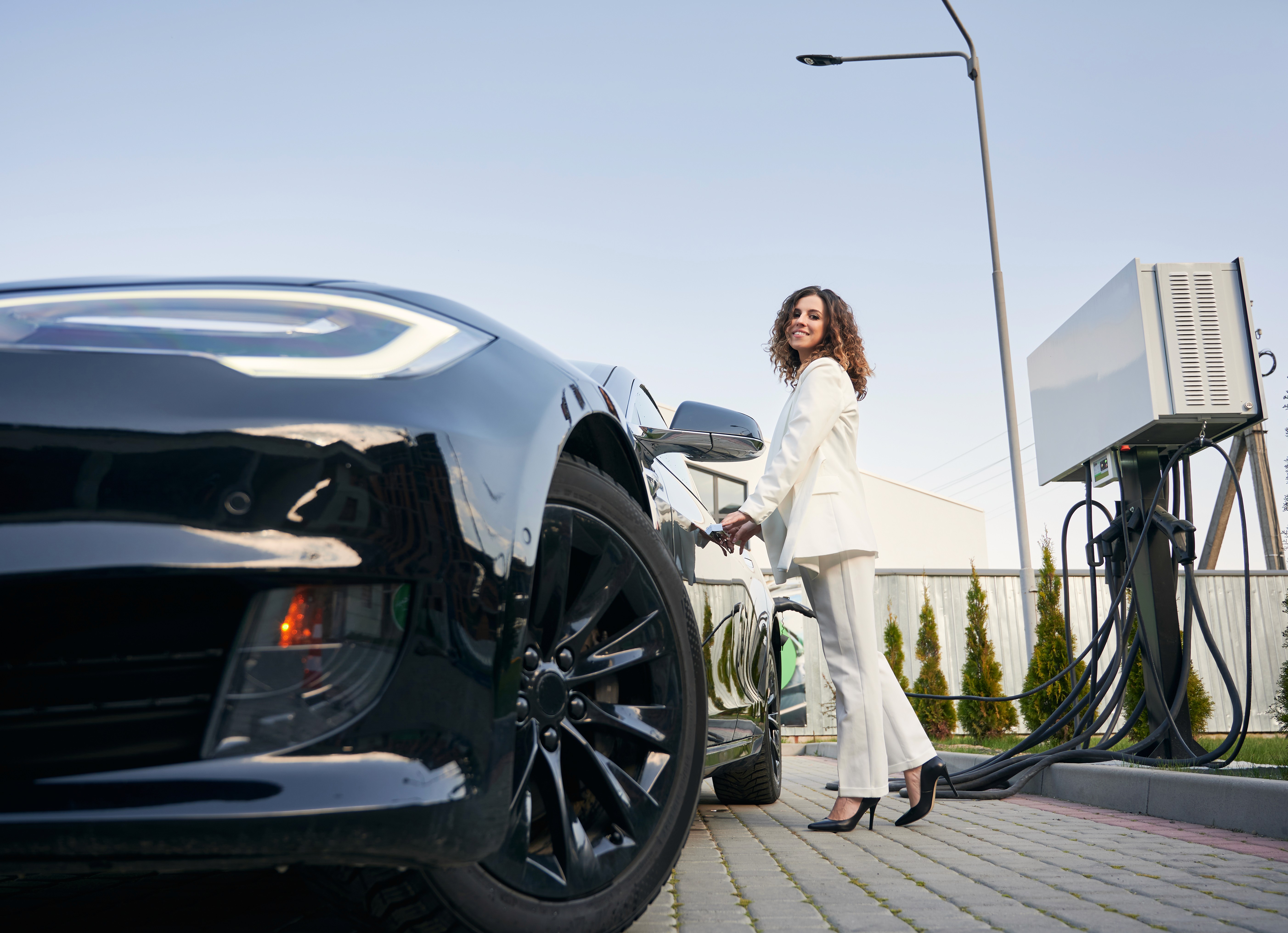 contrôles des voitures électriques