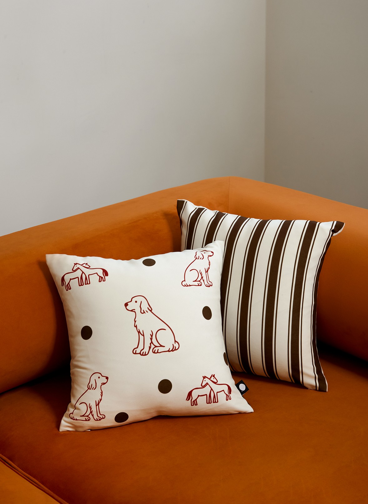 동행 스웨이드 터치 쿠션 커버