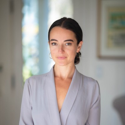 man's grey and black shirt