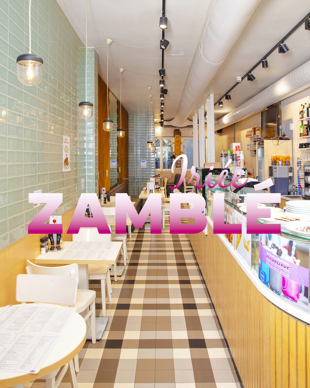 Original Pancake is een toegankelijke eetplek waar toeristen, buurtbewoners en nachtwerkers elkaar kruisen. De zaak staat symbool voor de continue stroom van bezoekers die de binnenstad kenmerken. Als paviljoen vormt Original Pancake een alledaagse setting waarin routines, verwachtingen en tijdelijke gemeenschappen samenkomen.