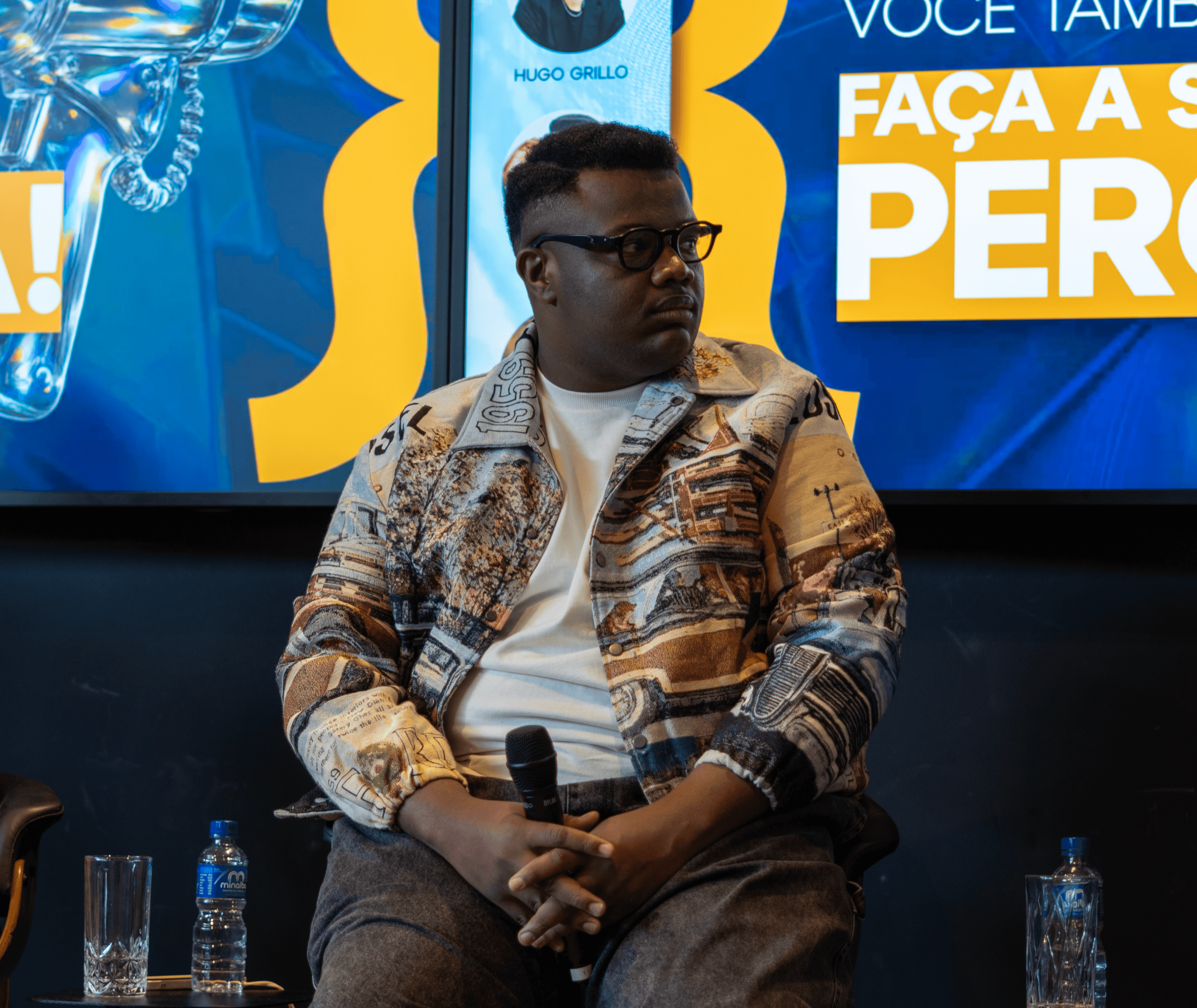 Foto de pessoas no evento de influência 2.0, IA, Comunidades Digitais e Mensuração da Spark Maxx 