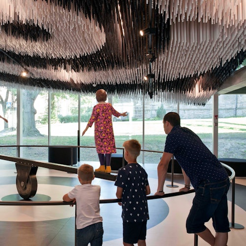 A kiállítás megtekintése: "Szabadság határok nélkül"