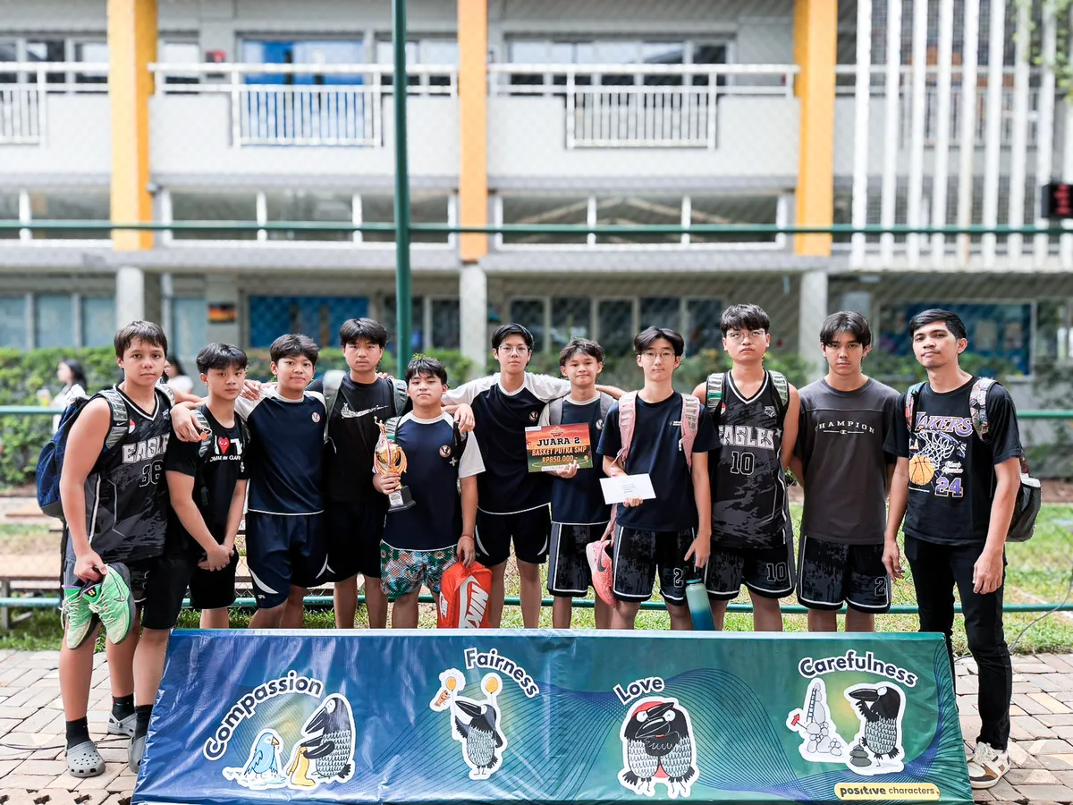 Tim Bola Basket Putra SMP SPH Lippo Cikarang