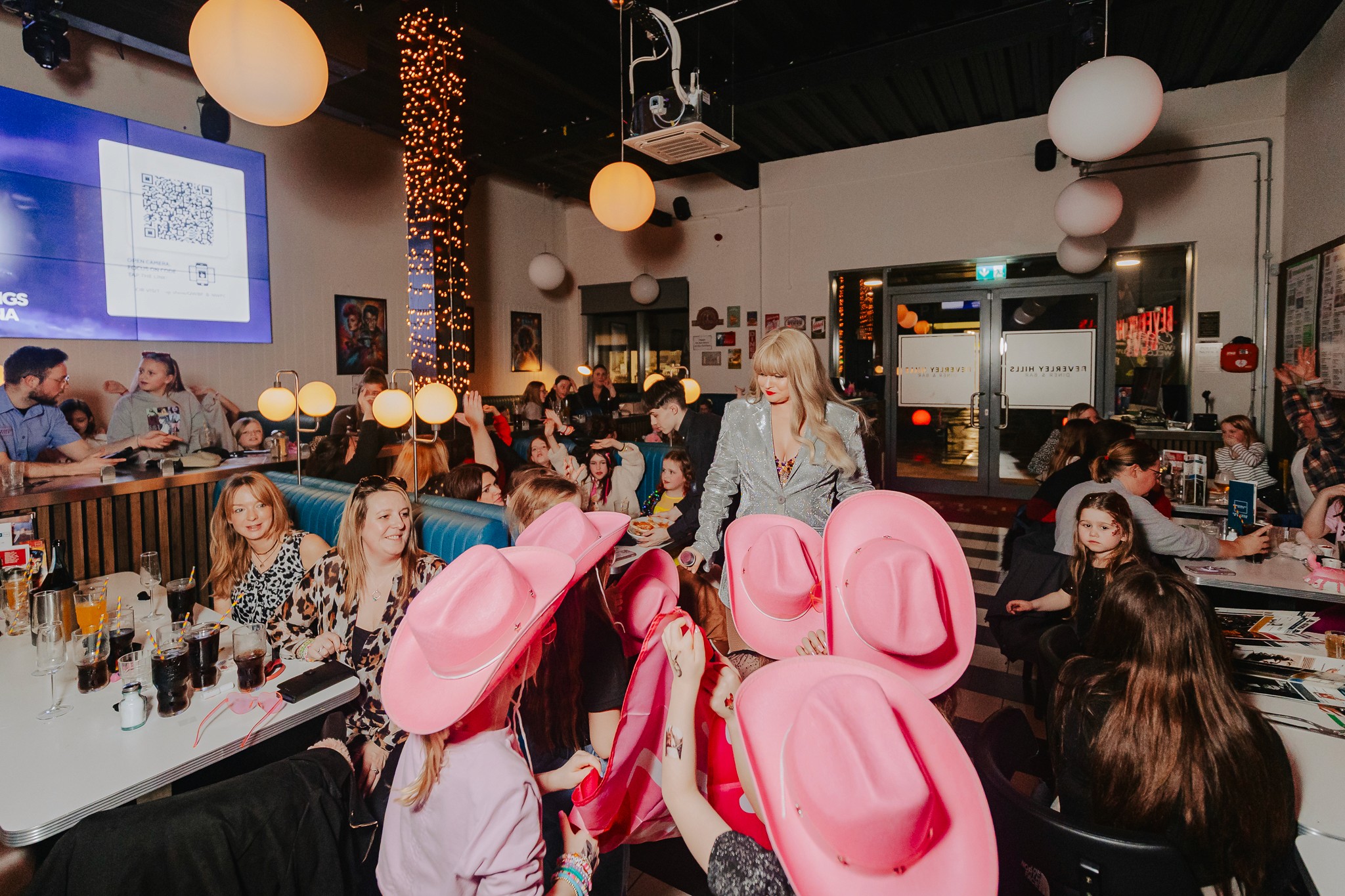 Pizza at Beverley Hills