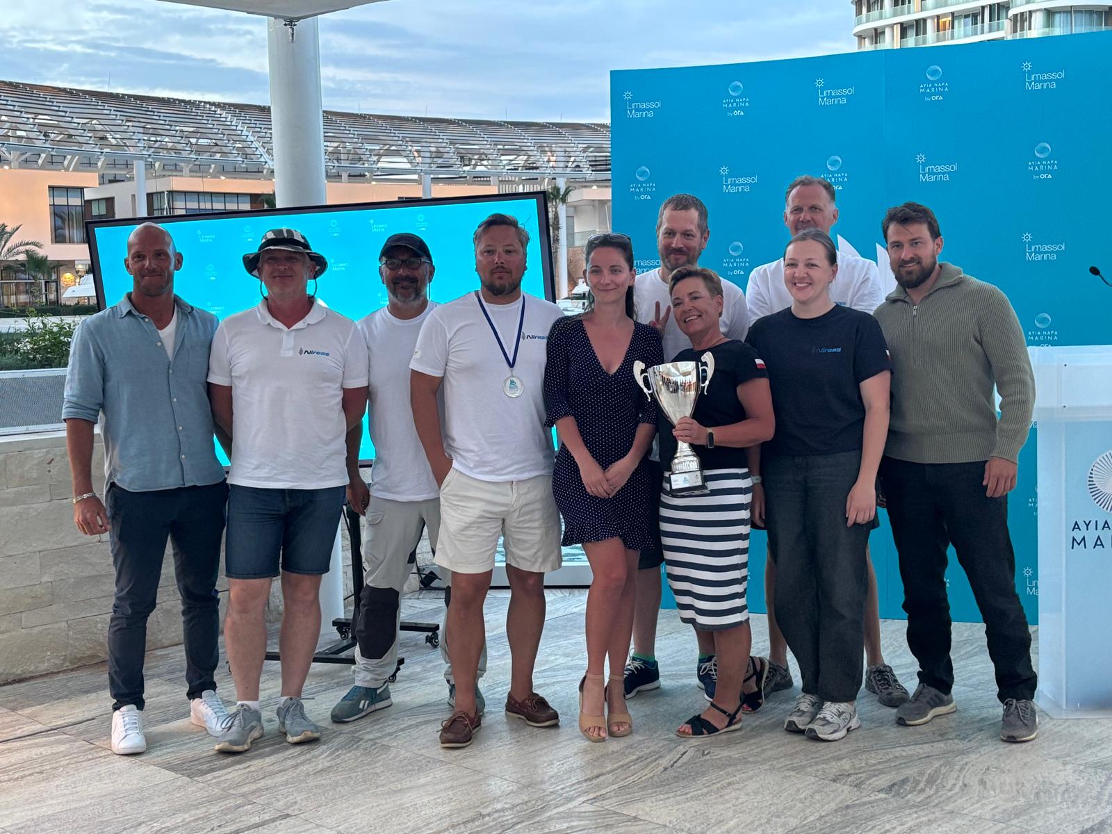 Concetrated triathlete grayscale