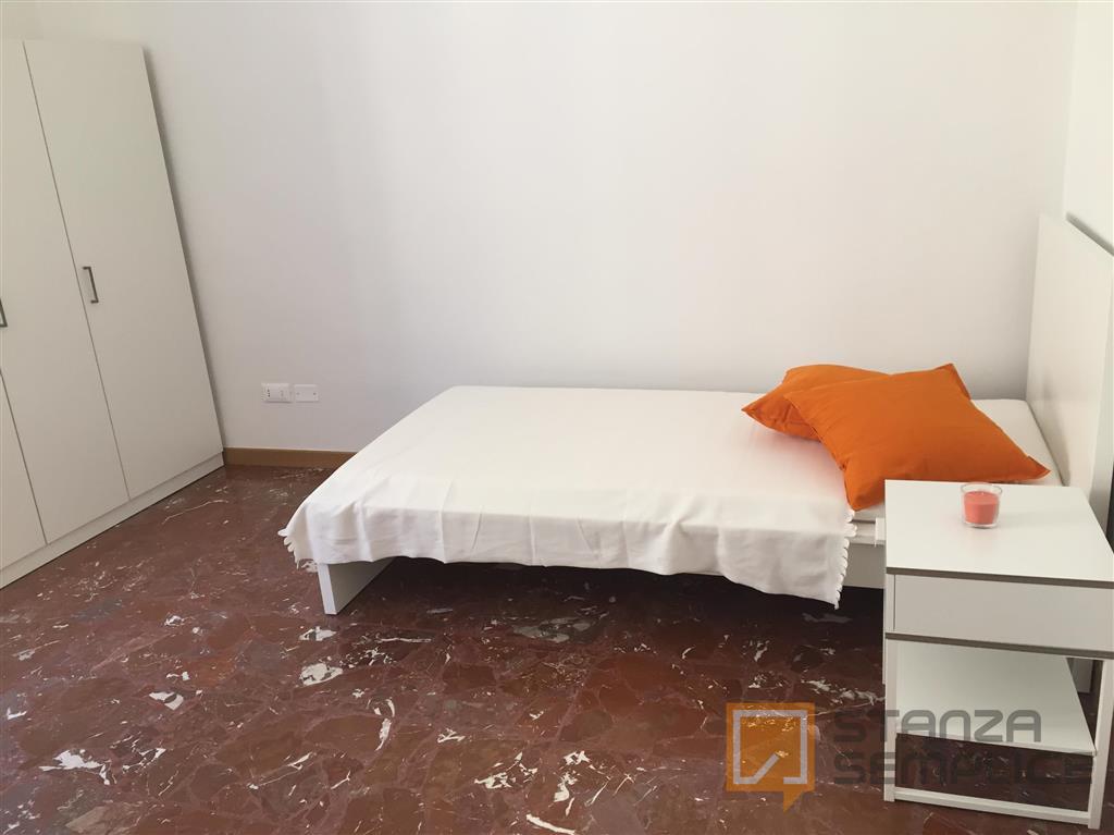 Stanza di 14 mq in Via DELLA COLONNA, Firenze