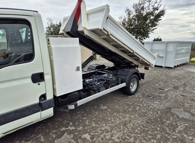 Bennes de l'entreprise John Naveri