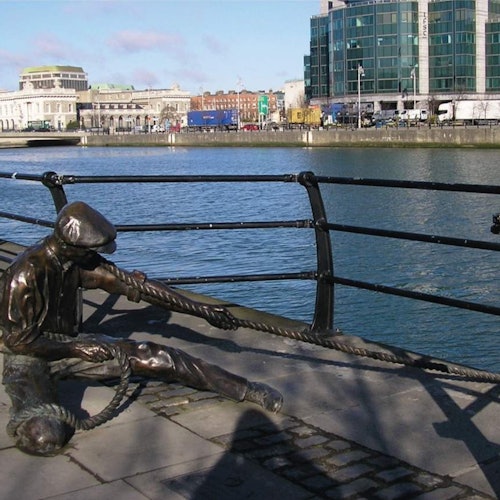 City Sightseeing: Dublin River Cruise tickets in Dublin