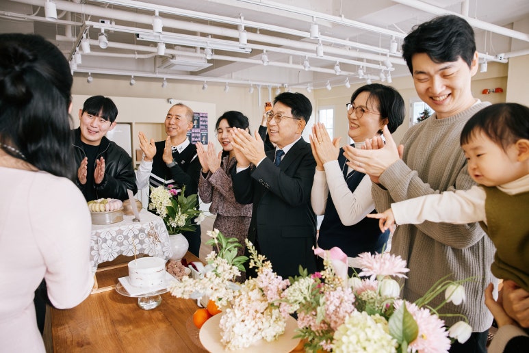 [필름커넥트] 수원 유로브 돌잔치 스냅 후기 | 작가추천 오는계절스냅