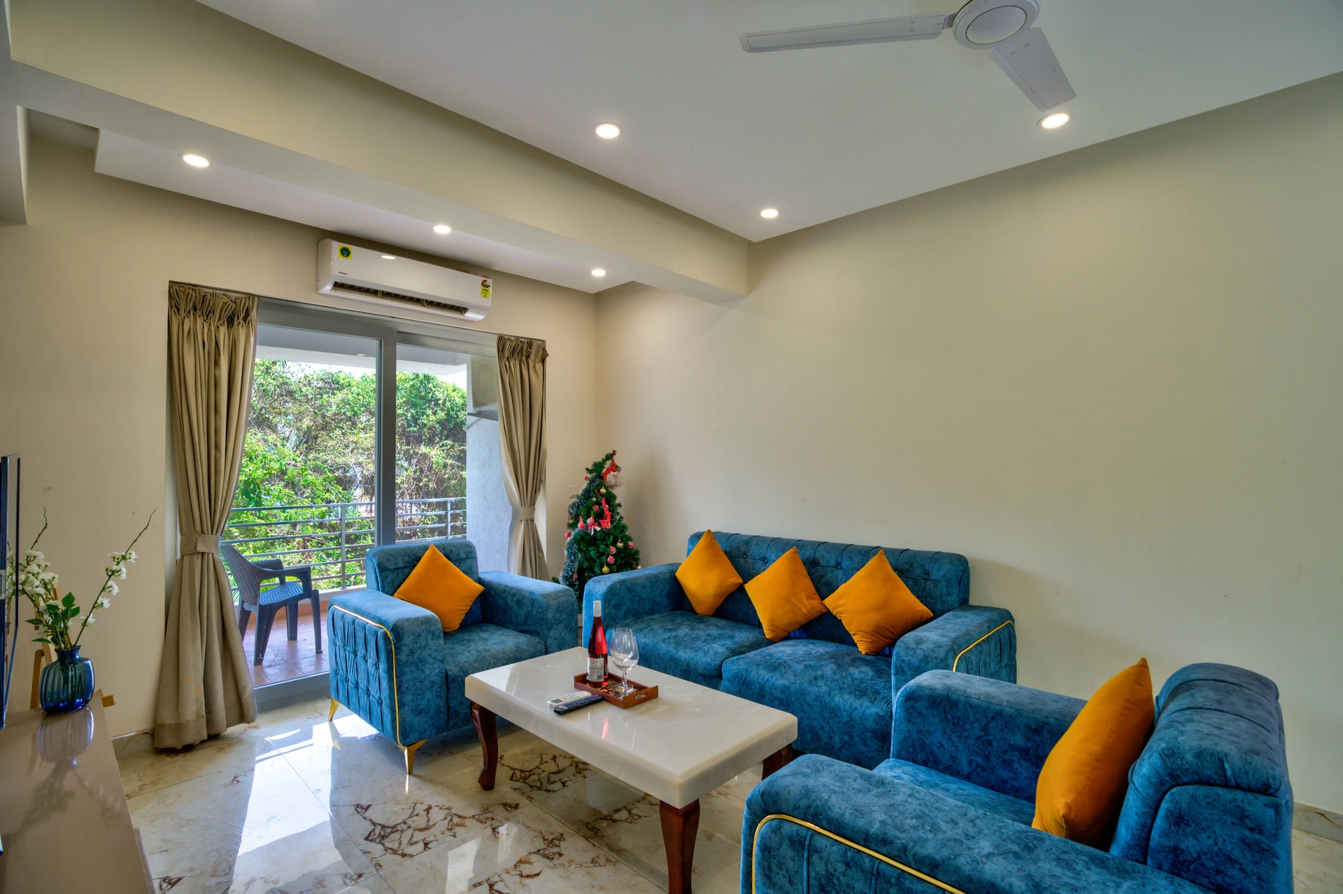 premium 2 bhk apartment with pool in goa, candolim, apartment for couple, groups of small family